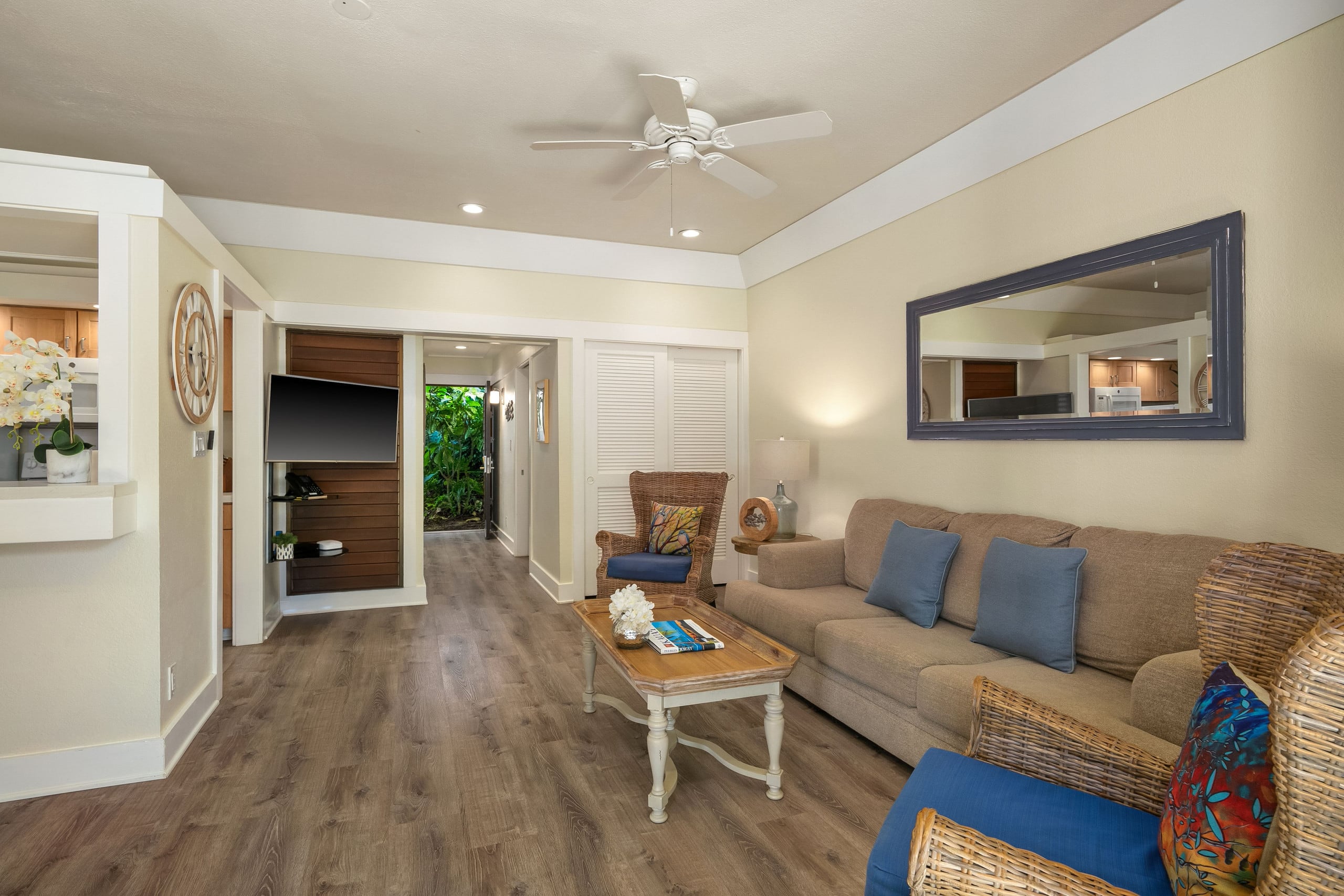 Condo in Koloa · ★4.33 · 1 bedroom · 2 beds · 1 bath - Image 5