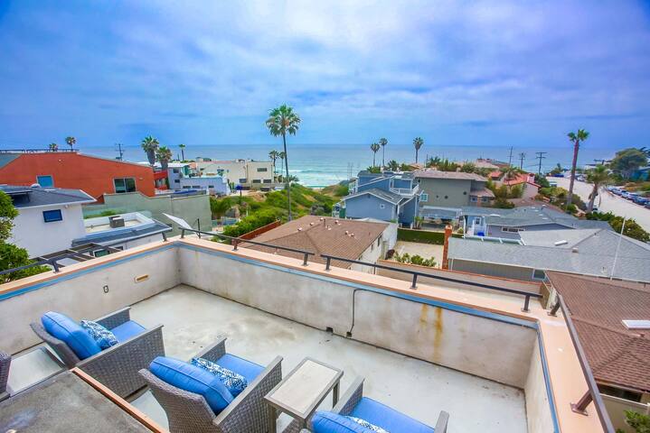 Rooftop patio, ocean views, surf break, groups