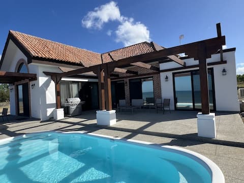 Forever Sunsets | Beachfront 3BR with Private Pool