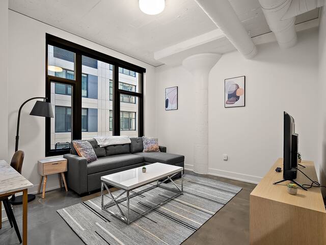 TWO CozySuites NLG – Modern condo 12 and 8 gallery image 2