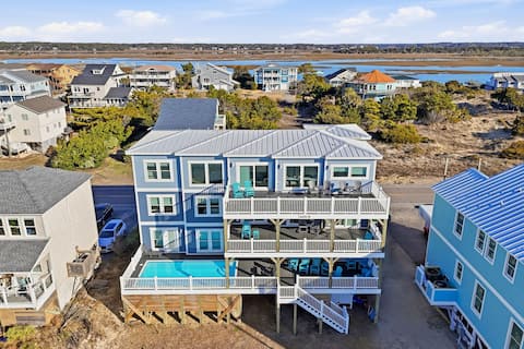 Seaside Delight: Luxury Oceanfront Home with