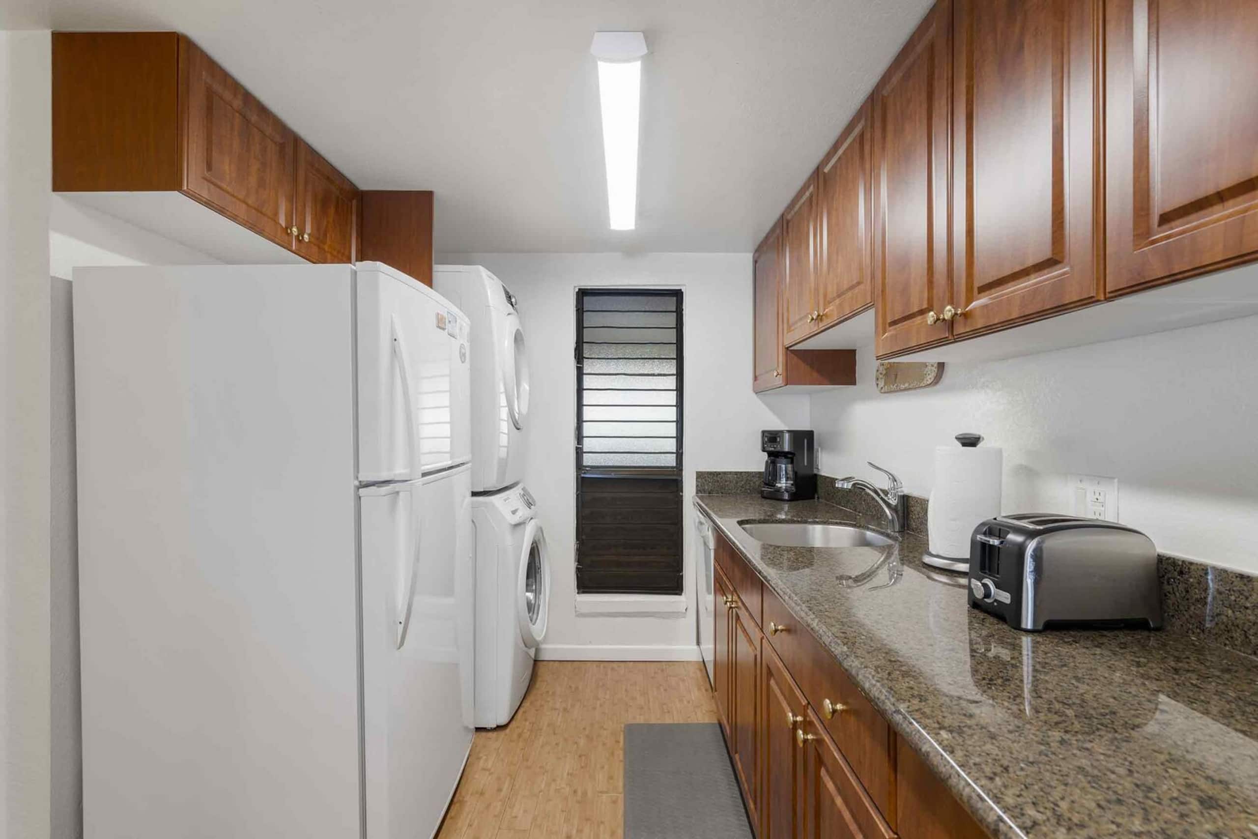 Condo in Wailuku · ★5.0 · 2 bedrooms · 3 beds · 2 baths - Image 4
