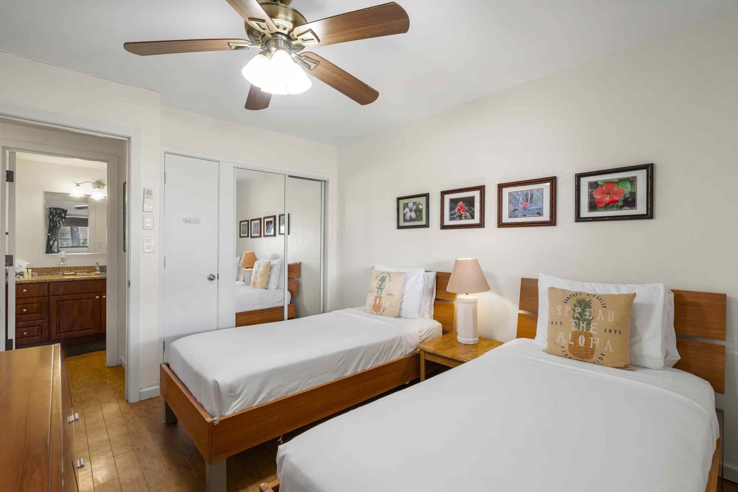 Condo in Wailuku · ★5.0 · 2 bedrooms · 3 beds · 2 baths - Image 11