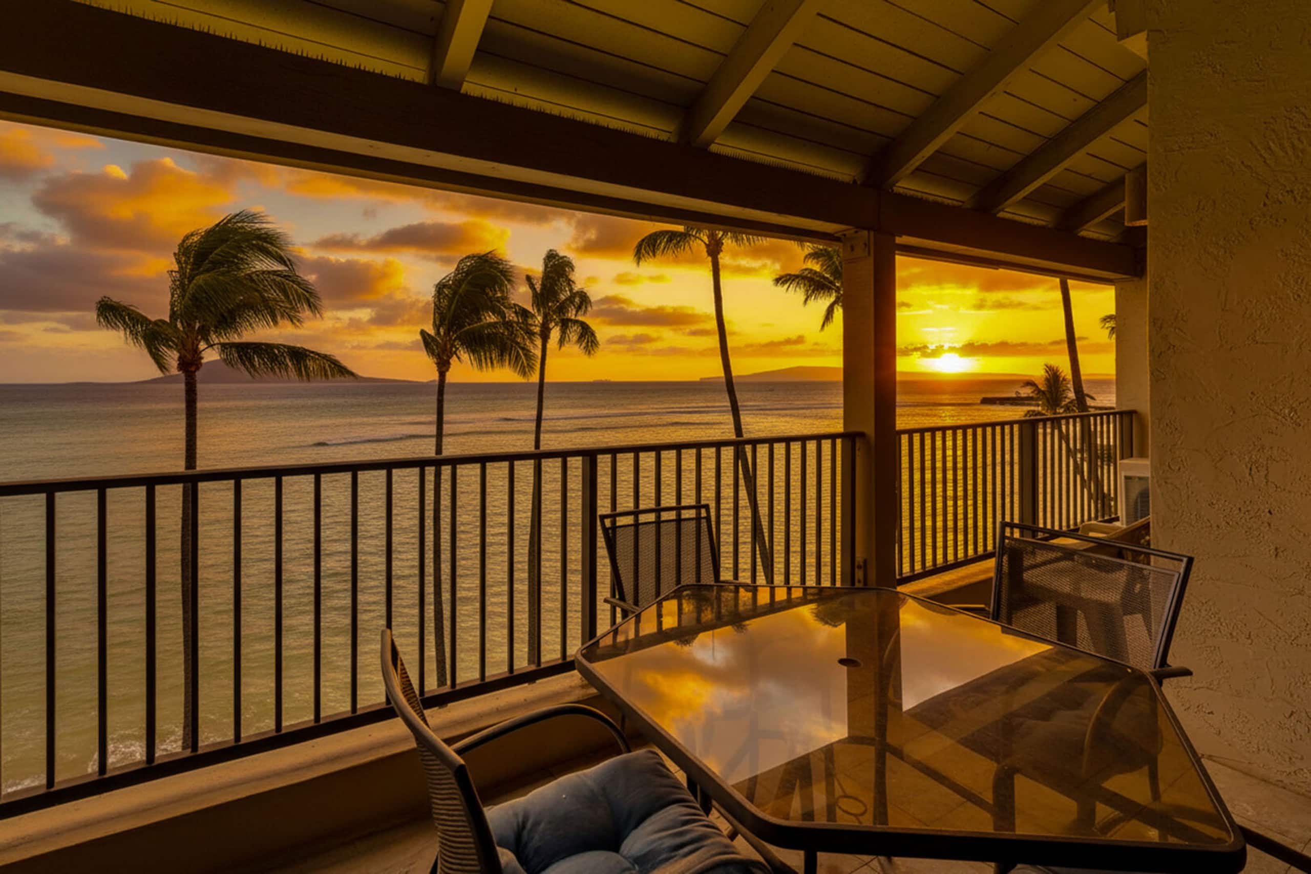 Condo in Wailuku · ★5.0 · 2 bedrooms · 3 beds · 2 baths - Image 17