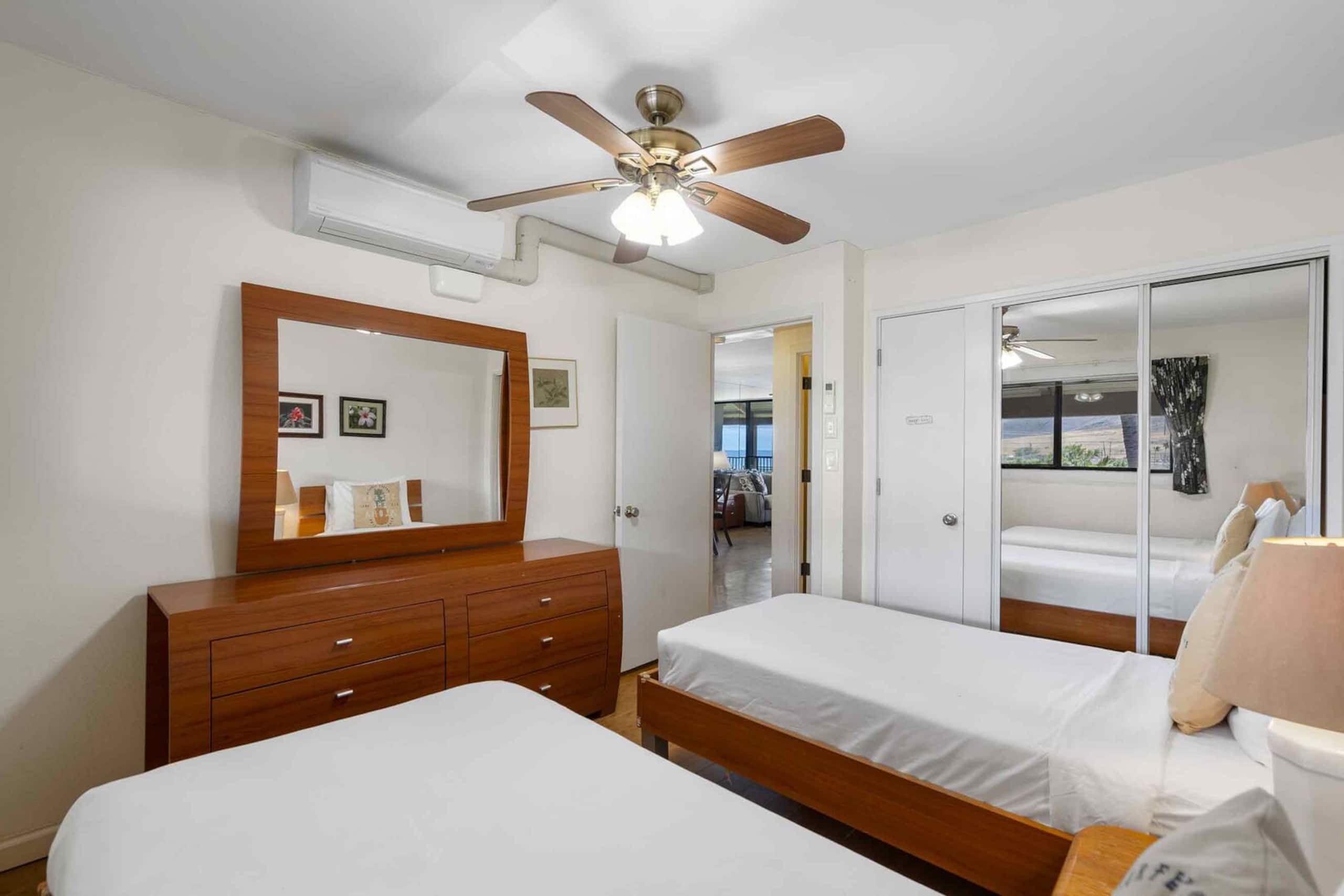 Condo in Wailuku · ★5.0 · 2 bedrooms · 3 beds · 2 baths - Image 13