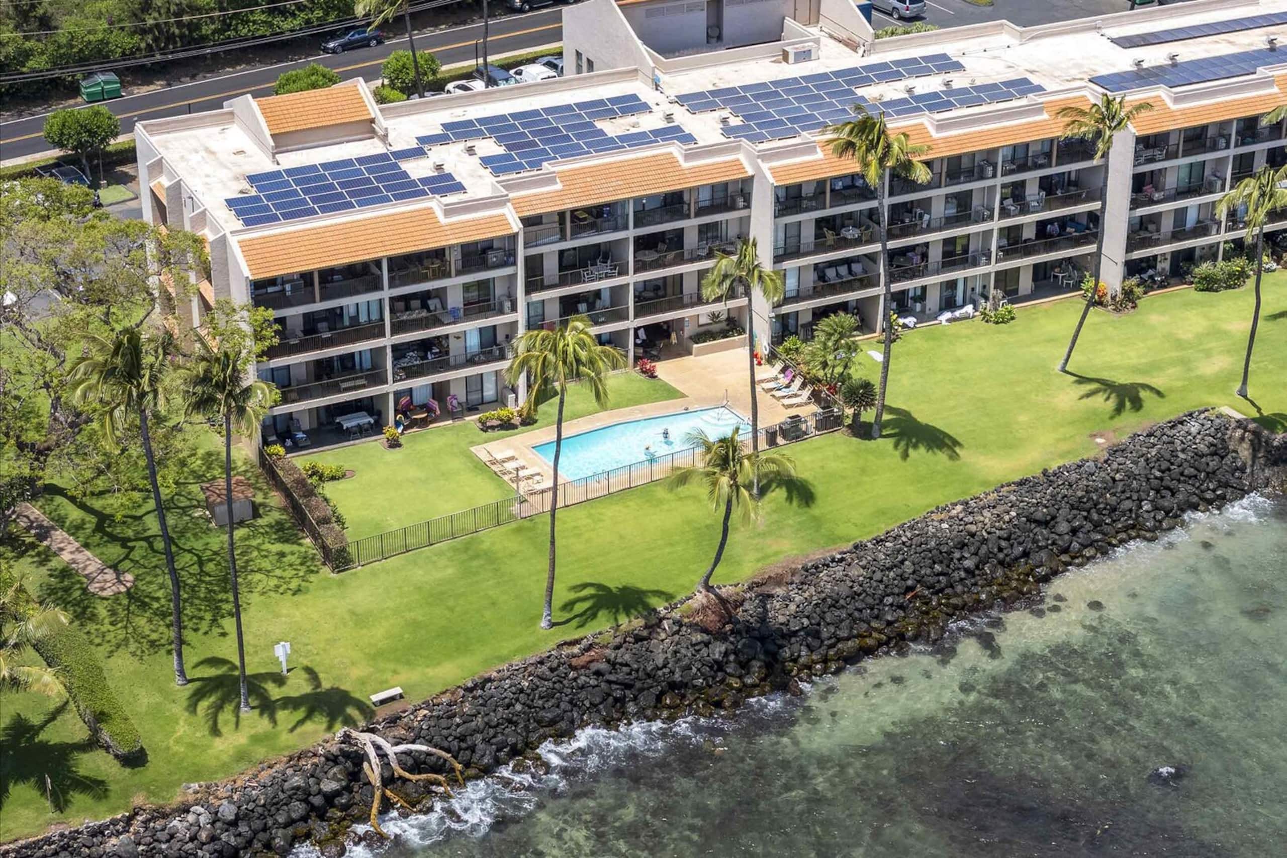 Condo in Wailuku · ★5.0 · 2 bedrooms · 3 beds · 2 baths - Image 26