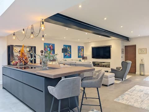 St Cyriacs - Chichester