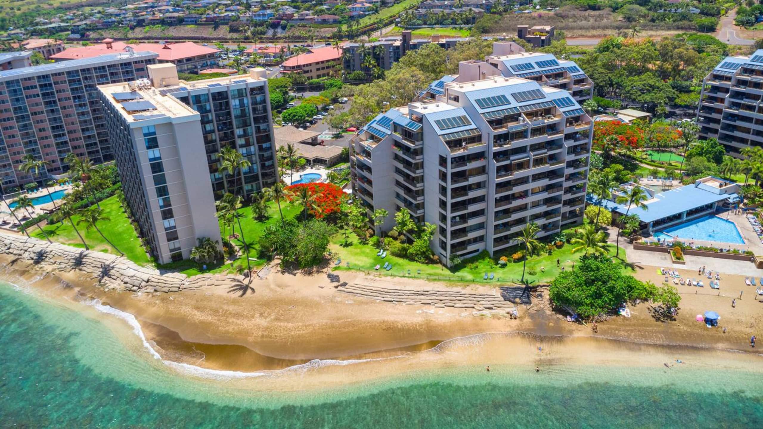 Condo in Lahaina · ★4.94 · 1 bedroom · 2 beds · 1 private bath - Image 36