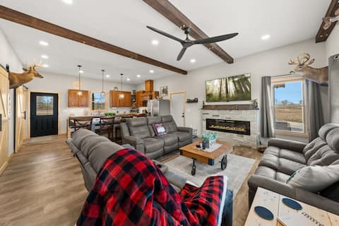 Hibernation Station 6 BR on the Trails!