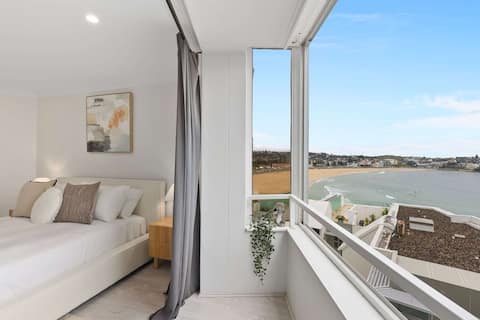 Amazing Ocean View Studio at Bondi Beach