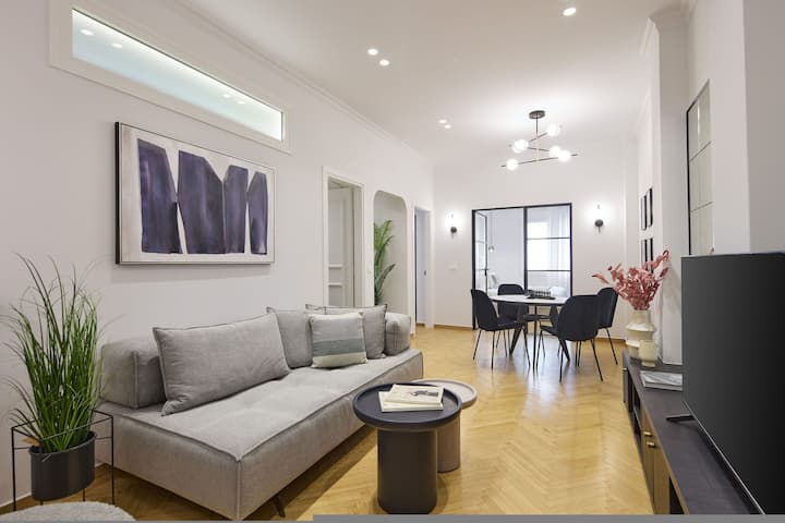 The Athenian Chic   Elegant Residence In Kolonaki - Athens