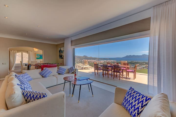 Villa Lux by Sealand Villas gallery image 5