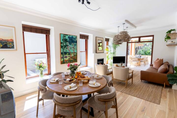 Villa with stunning views gallery image 4