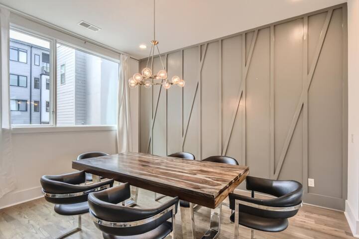 Gulch | Skyline View gallery image 4