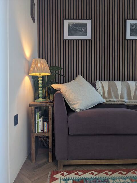 Popular Airbnb listing: The Robin's Nest in Warwickshire