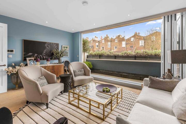 £3m Notting Hill Mews House gallery image 5