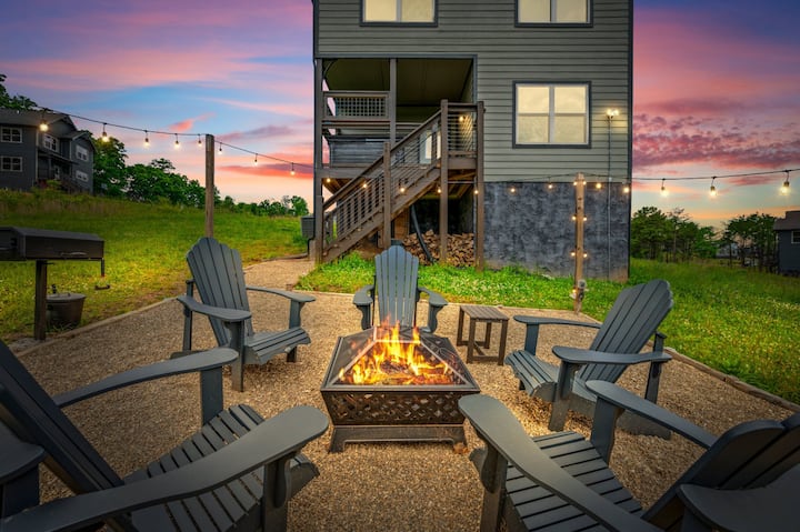 Peaceful Cabin- Hot Tub, Sauna, Fire Pit, Pets - Douglas Lake, TN