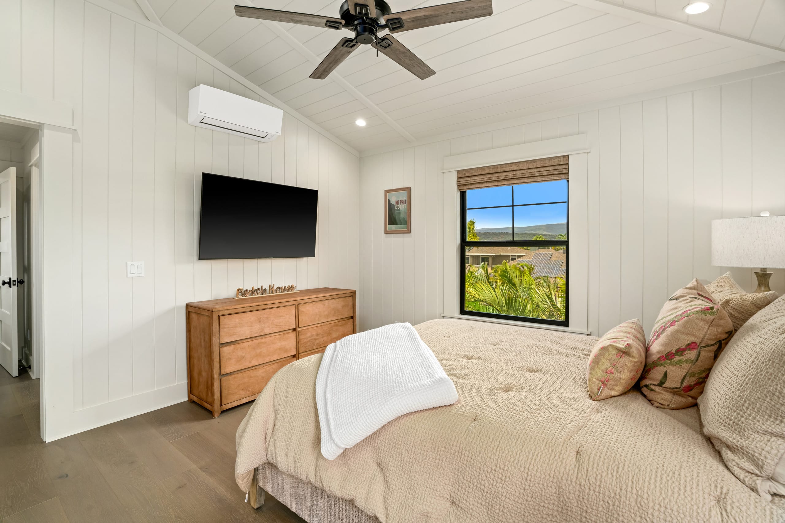 Hale Kohola by Alekona Kauai New 4BR Home w AC - Photo 17