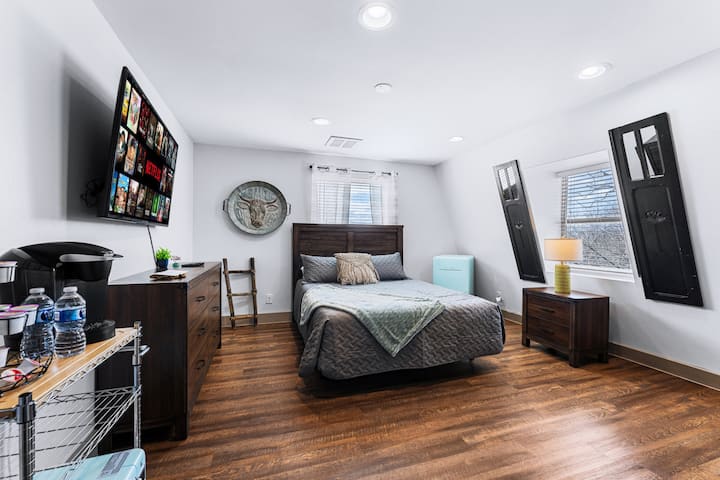 سيدار إلم (جناح 4) مع حمام ملحق في الطابق الثاني