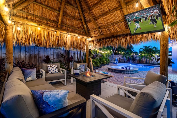 Walk2BEACH|HeatedPool|Spa|GamingRoom|Tikihut|Cove gallery image 2