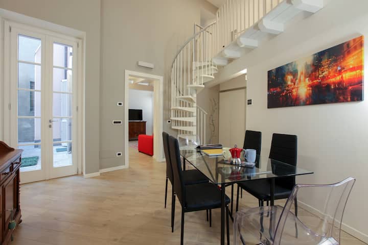 [University-City Center] In the heart of the city