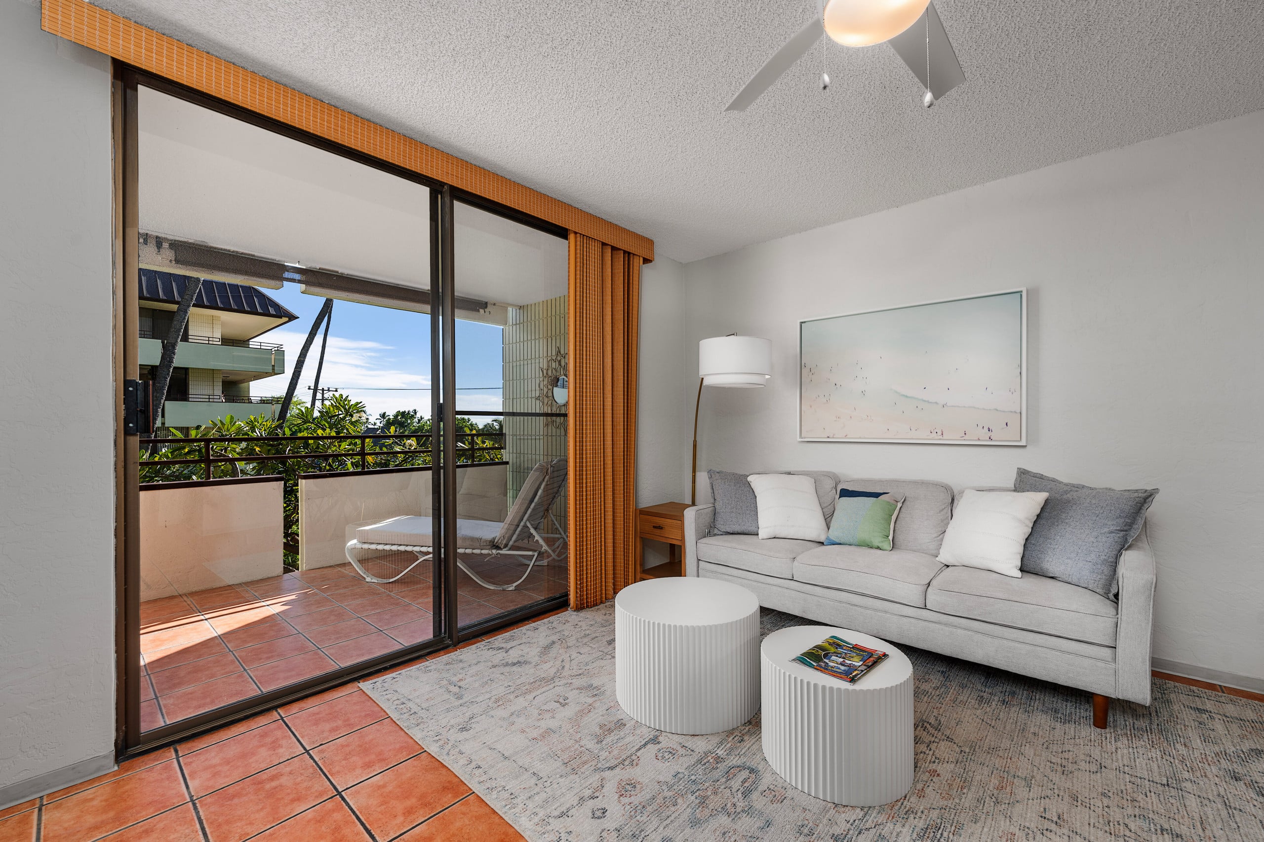 Condo in Kailua-Kona · ★4.33 · 2 bedrooms · 3 beds · 2 shared baths - Image 7