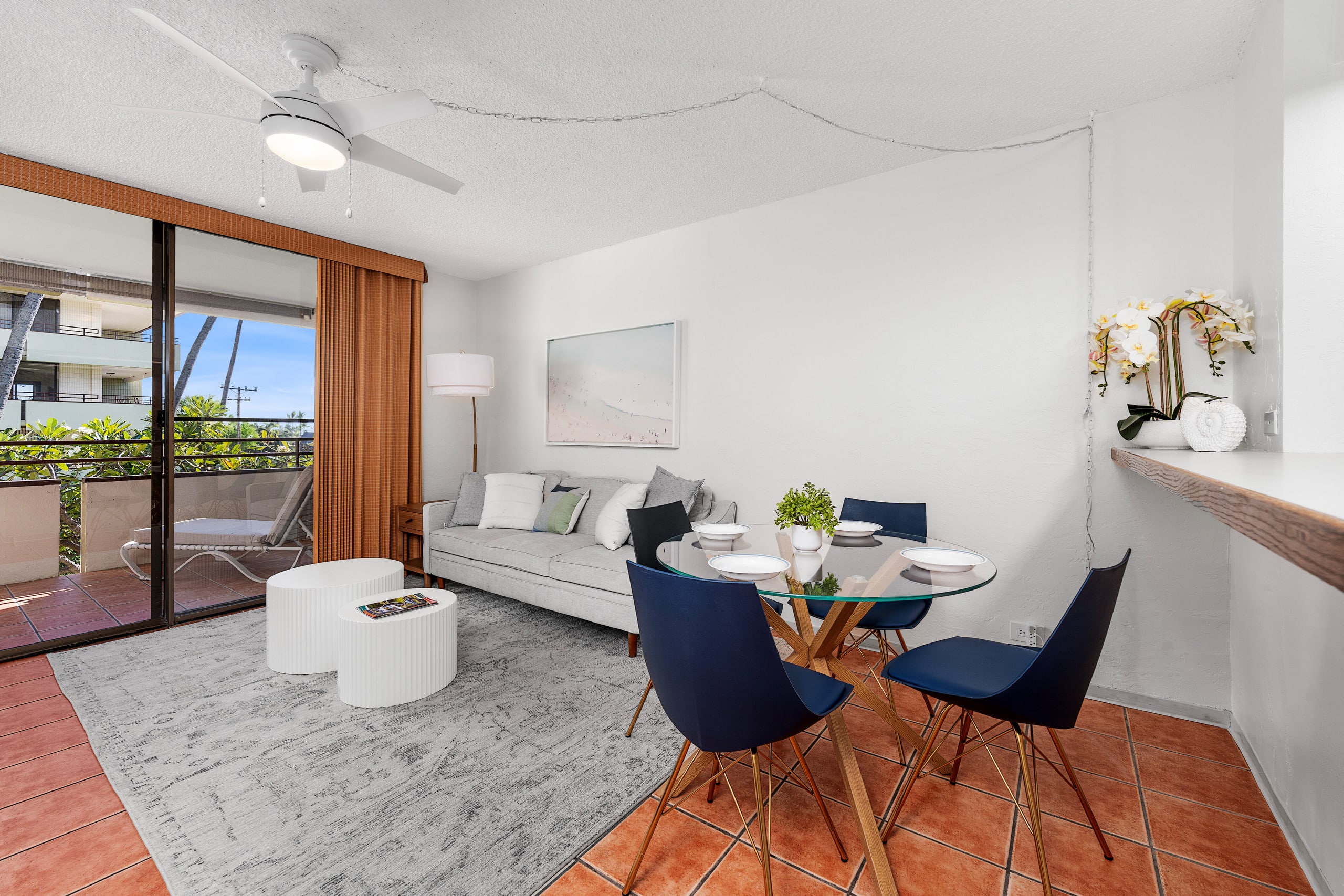 Condo in Kailua-Kona · ★4.33 · 2 bedrooms · 3 beds · 2 shared baths - Image 12