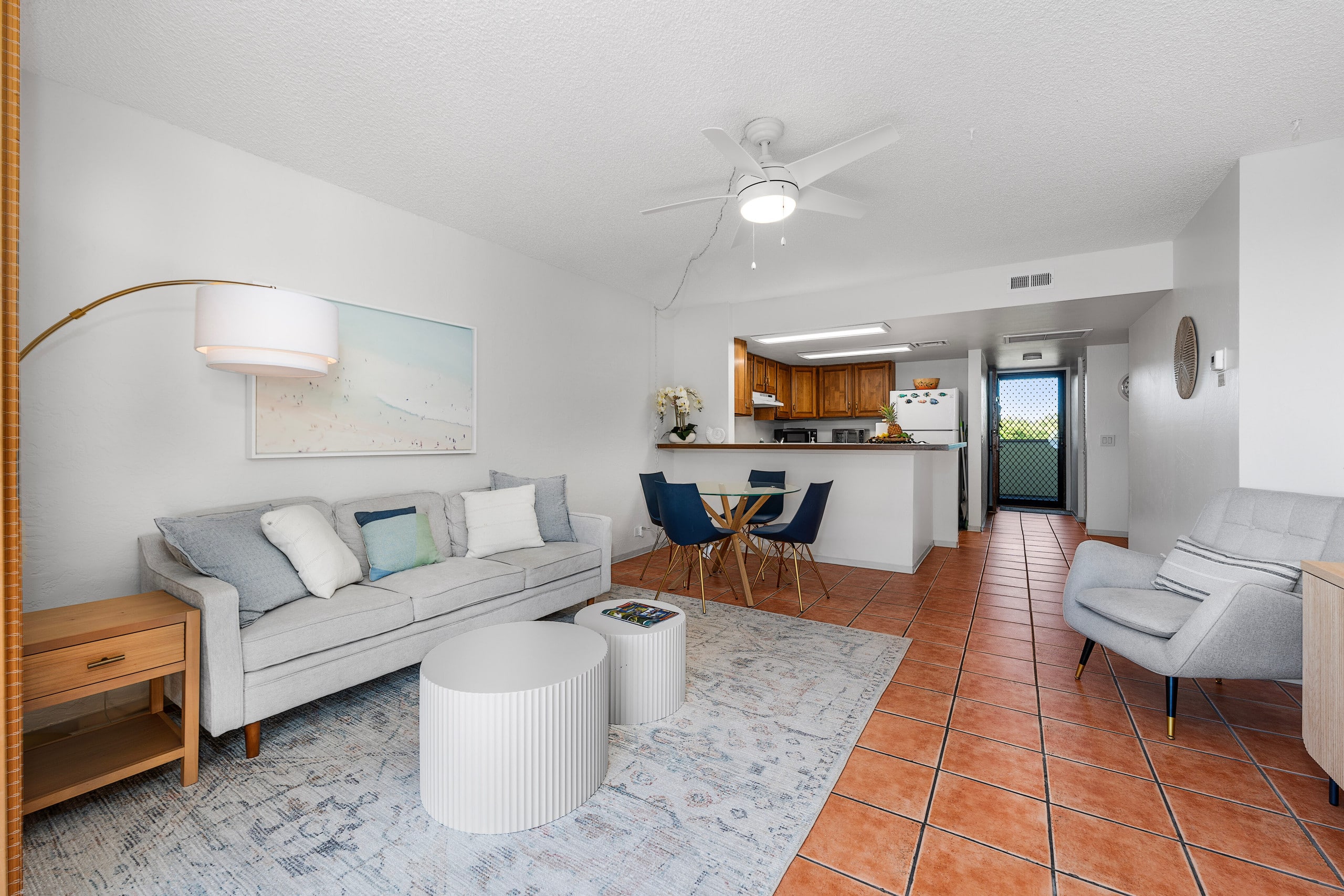 Condo in Kailua-Kona · ★4.33 · 2 bedrooms · 3 beds · 2 shared baths - Image 3