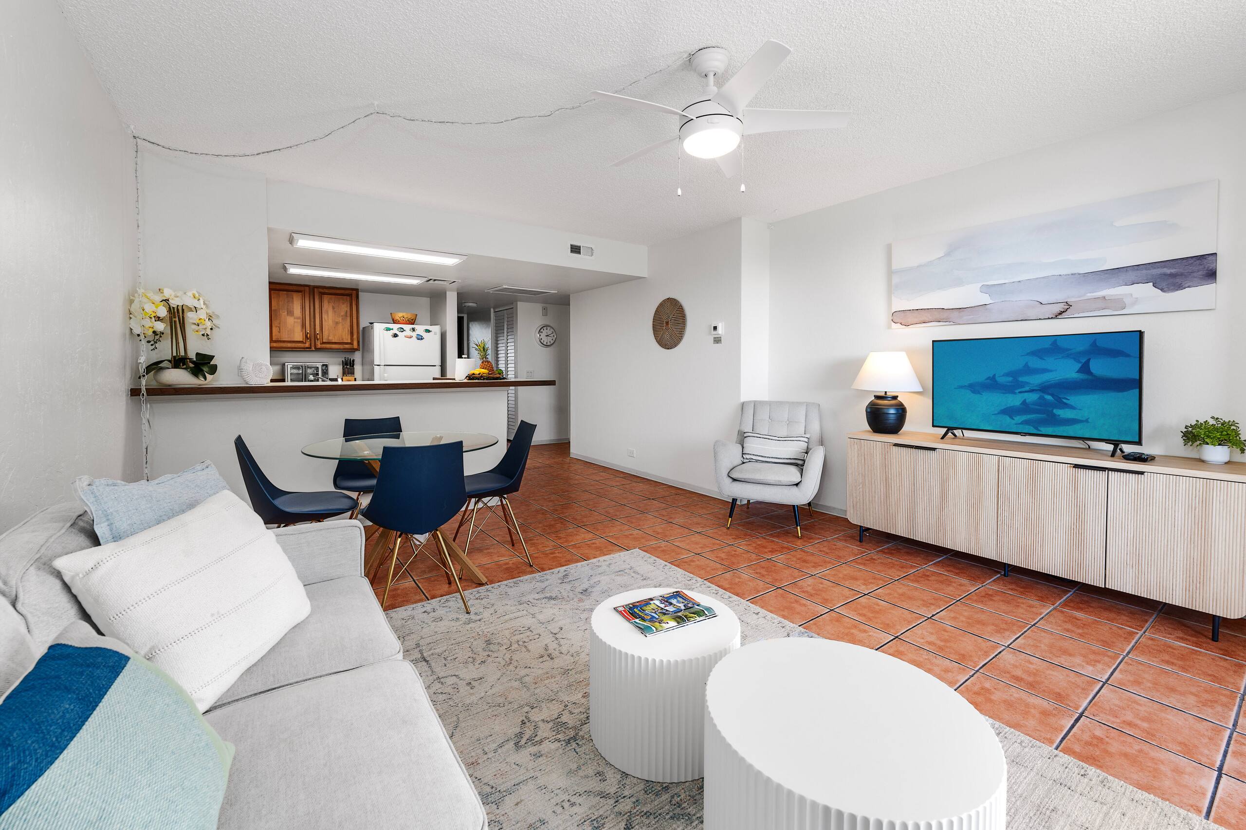 Condo in Kailua-Kona · ★4.33 · 2 bedrooms · 3 beds · 2 shared baths - Image 6