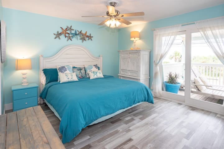 Spavaća soba s velikim bračnim krevetom 3