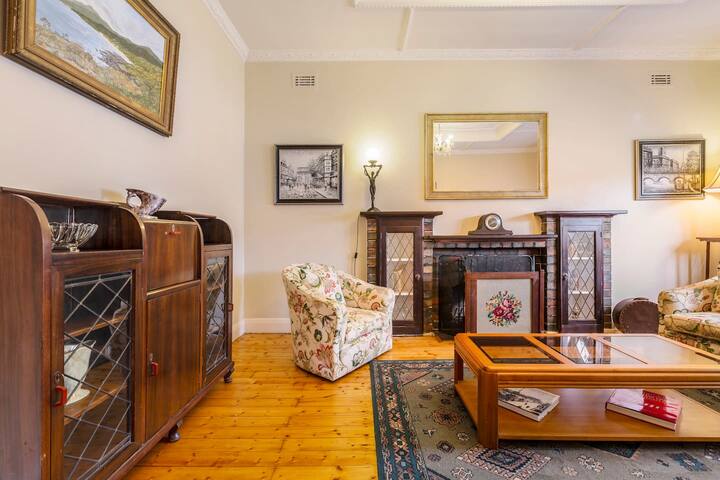 Whistling Pines—Bayside Family Stay + Granny Flat gallery image 2