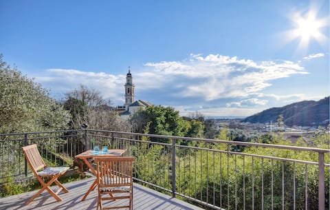 4 bedroom stunning home in San Salvatore