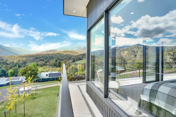 Roamly managed Airbnb listing 3