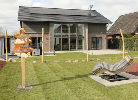 Villa Heidetraum, 20 guests, sauna, pool