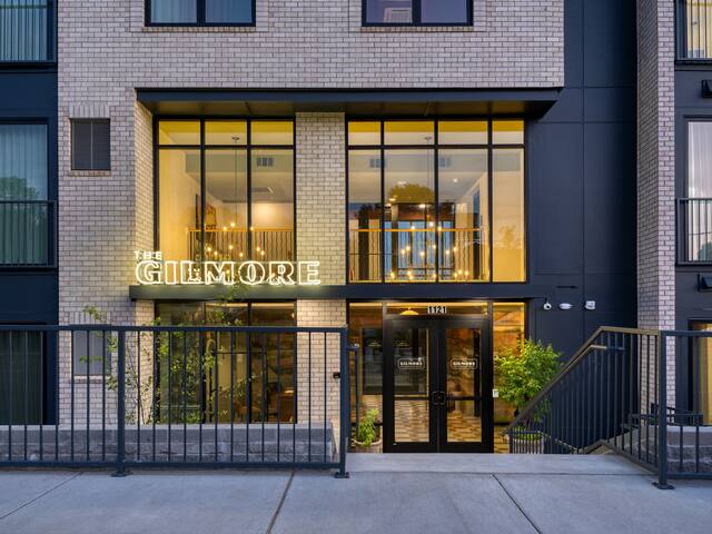 The Gilmore Hotel | Group-Friendly Stay in 12South