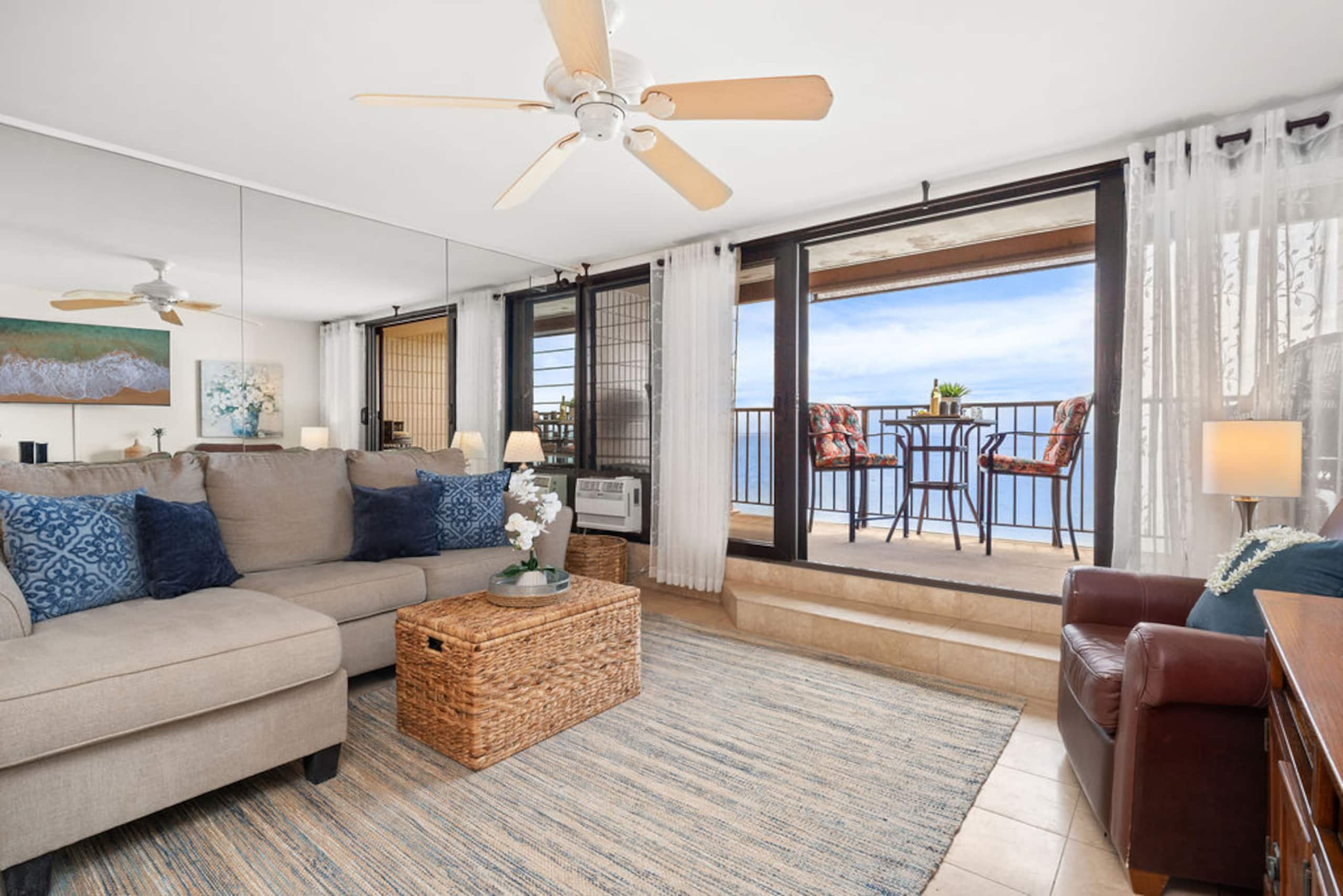 Spectacular Oceanfront Views - Image 4