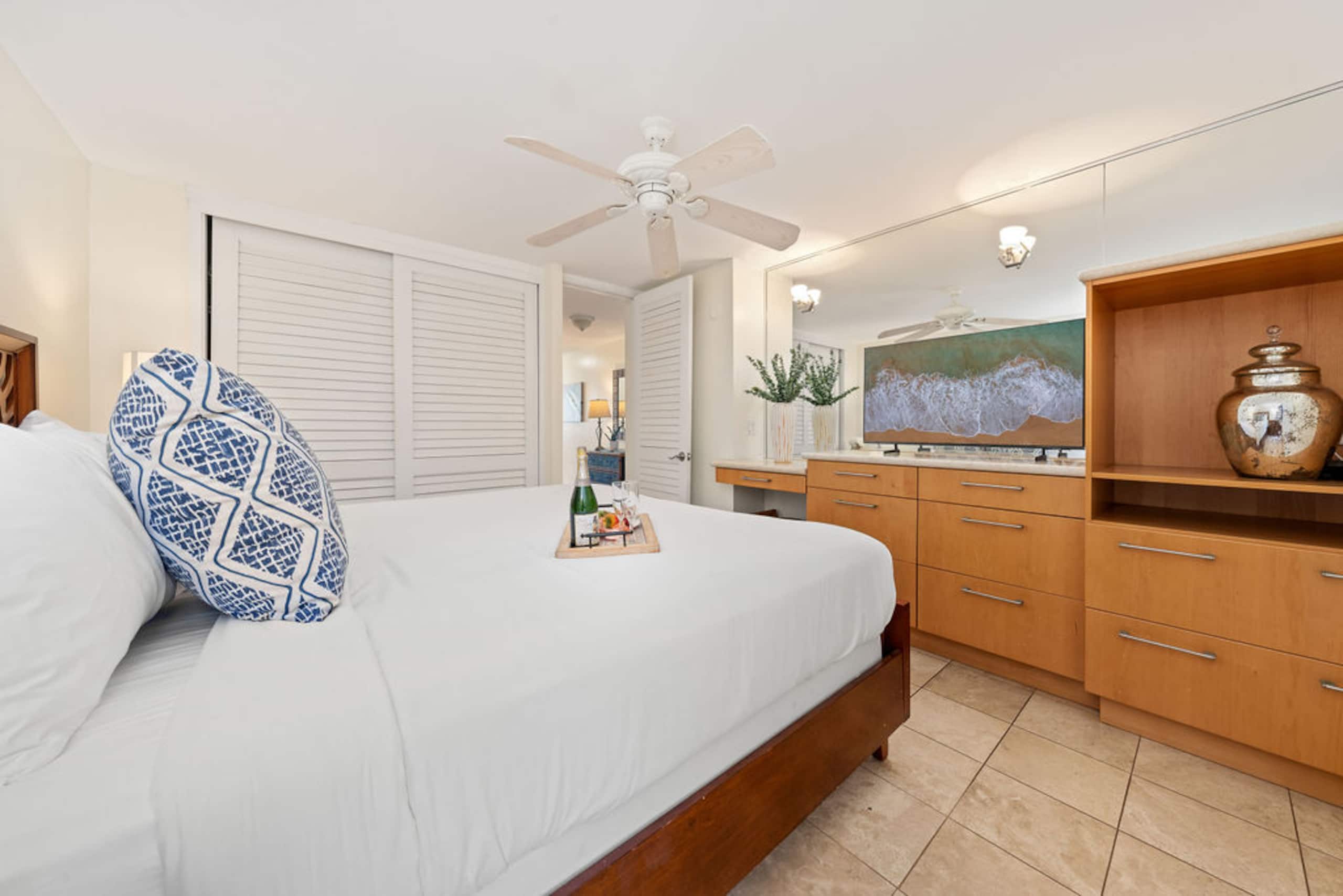 Spectacular Oceanfront Views - Image 23