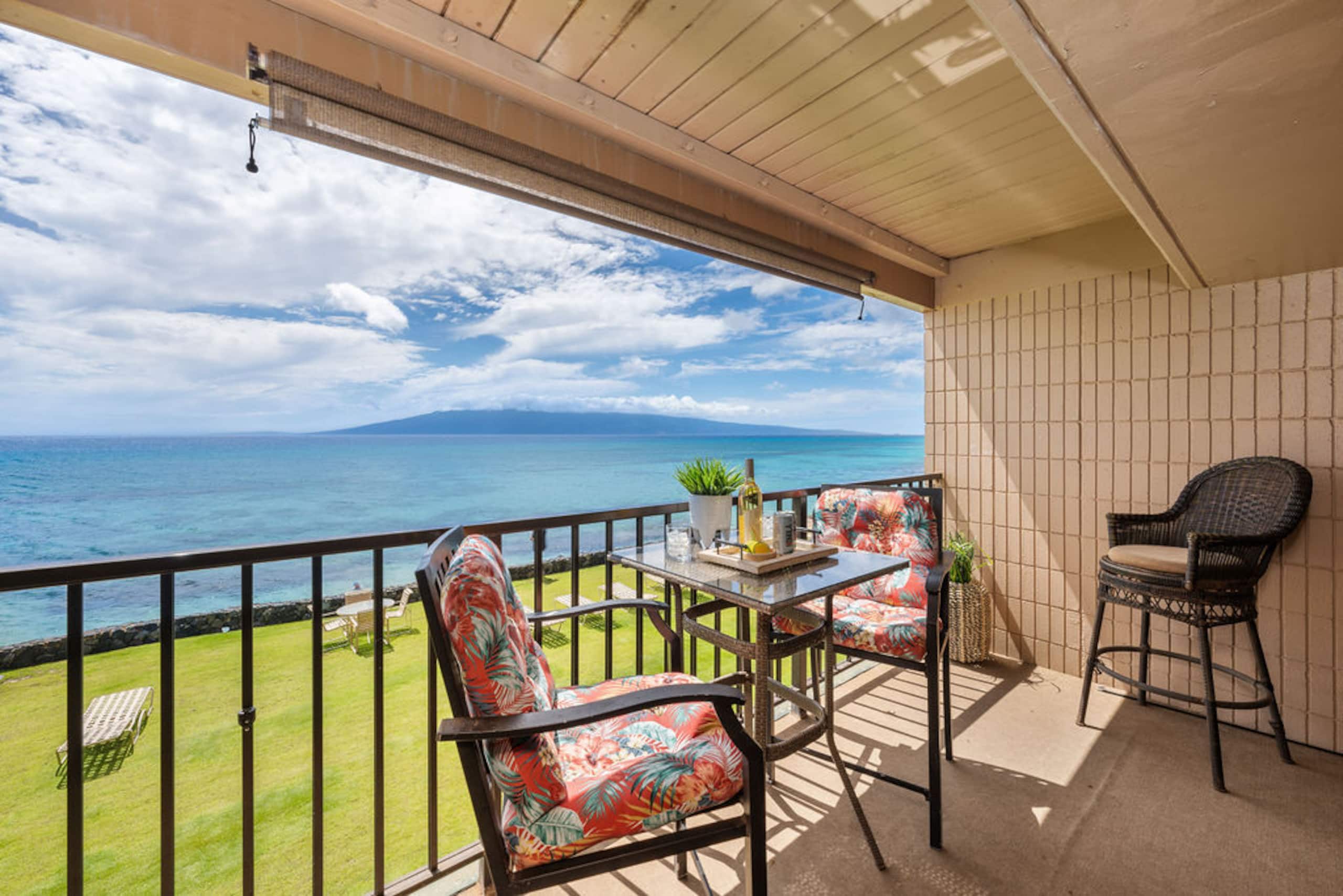 Spectacular Oceanfront Views - Image 33