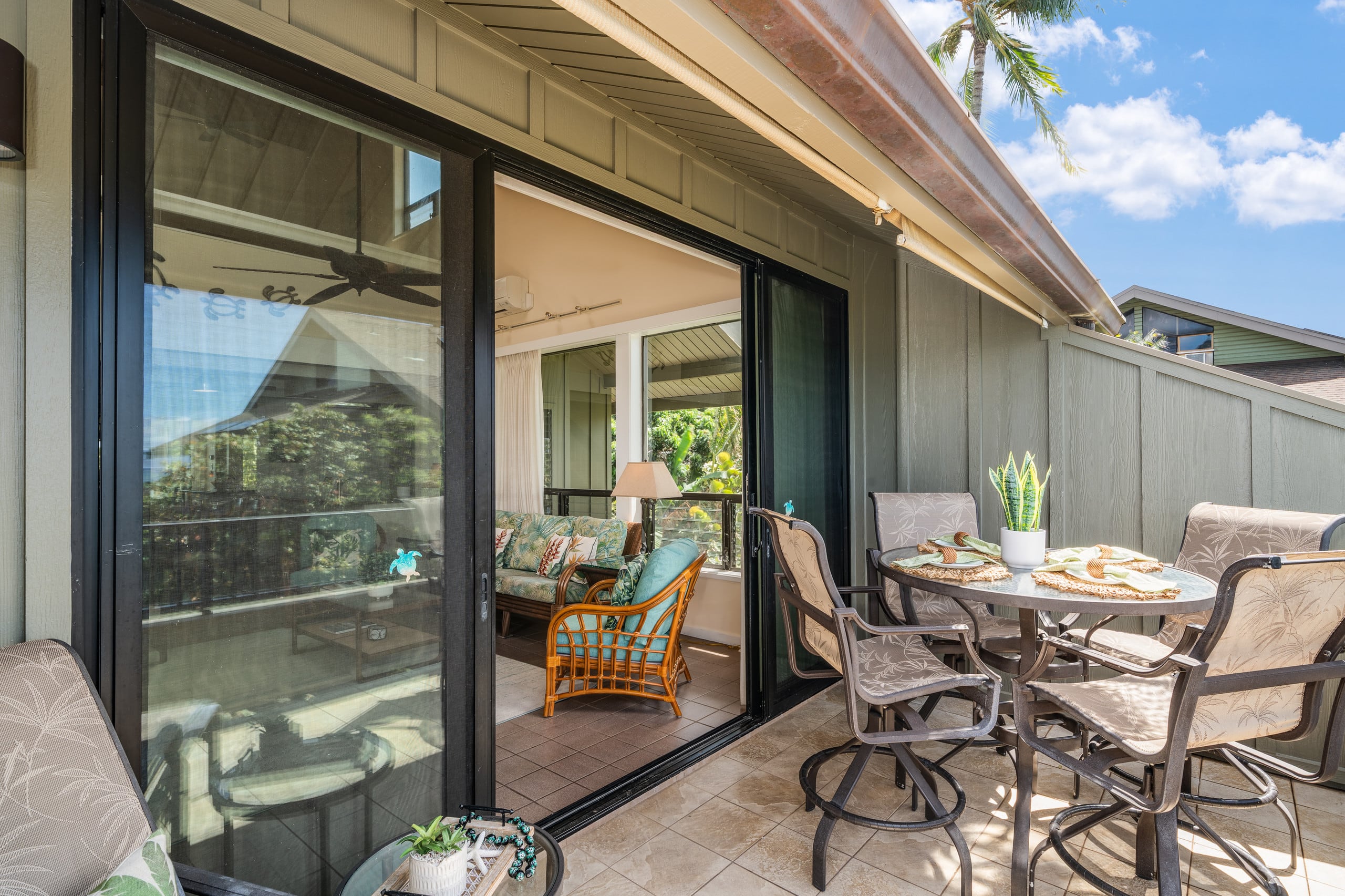 Condo in Lahaina · ★5.0 · 2 bedrooms · 4 beds · 2 baths - Image 9