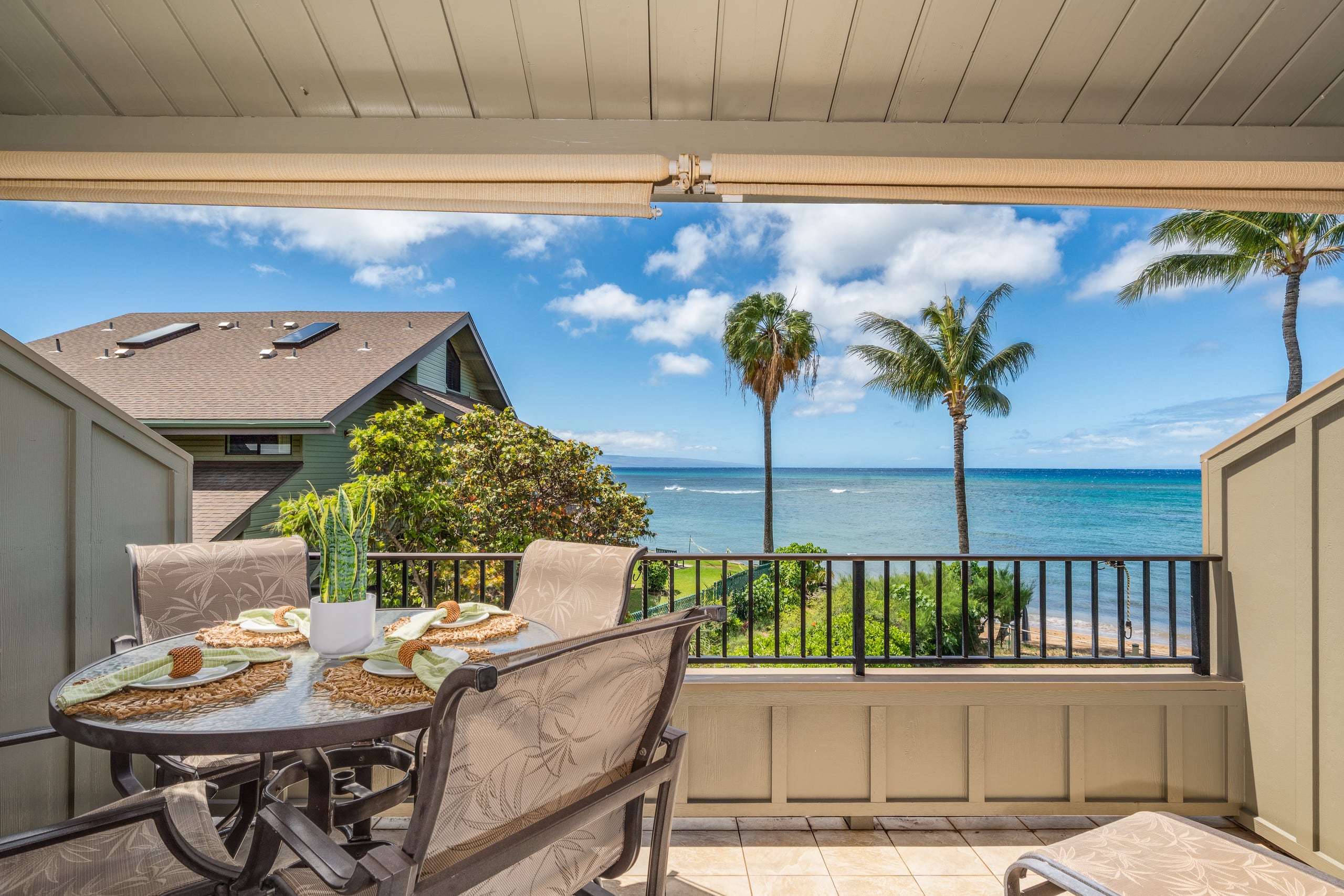 Condo in Lahaina · ★5.0 · 2 bedrooms · 4 beds · 2 baths - Image 8