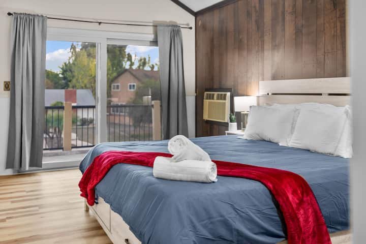 99 - web - or - mls - Radiate _8916CapricornWay -99