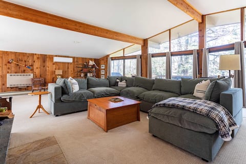Hidden Treasure Chalet | Hot Tub | Game Room