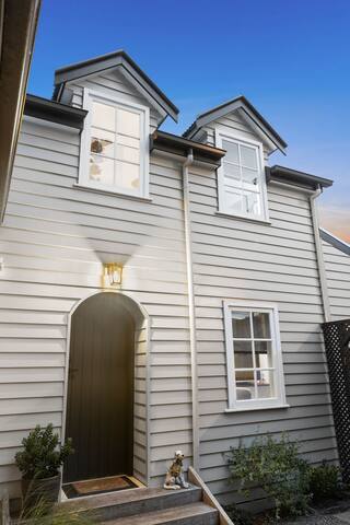 Moyne River View House gallery image 2