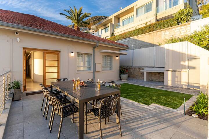 Lisburn On Clifton Views – Magnificent sea views gallery image 3