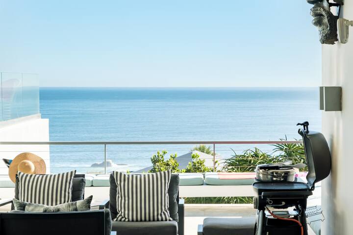 Ethereal 4bed Camps Bay Villa Atlantic Reflection gallery image 5