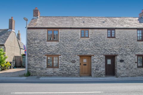 2 Bed in Corfe Castle (oc-a30970)