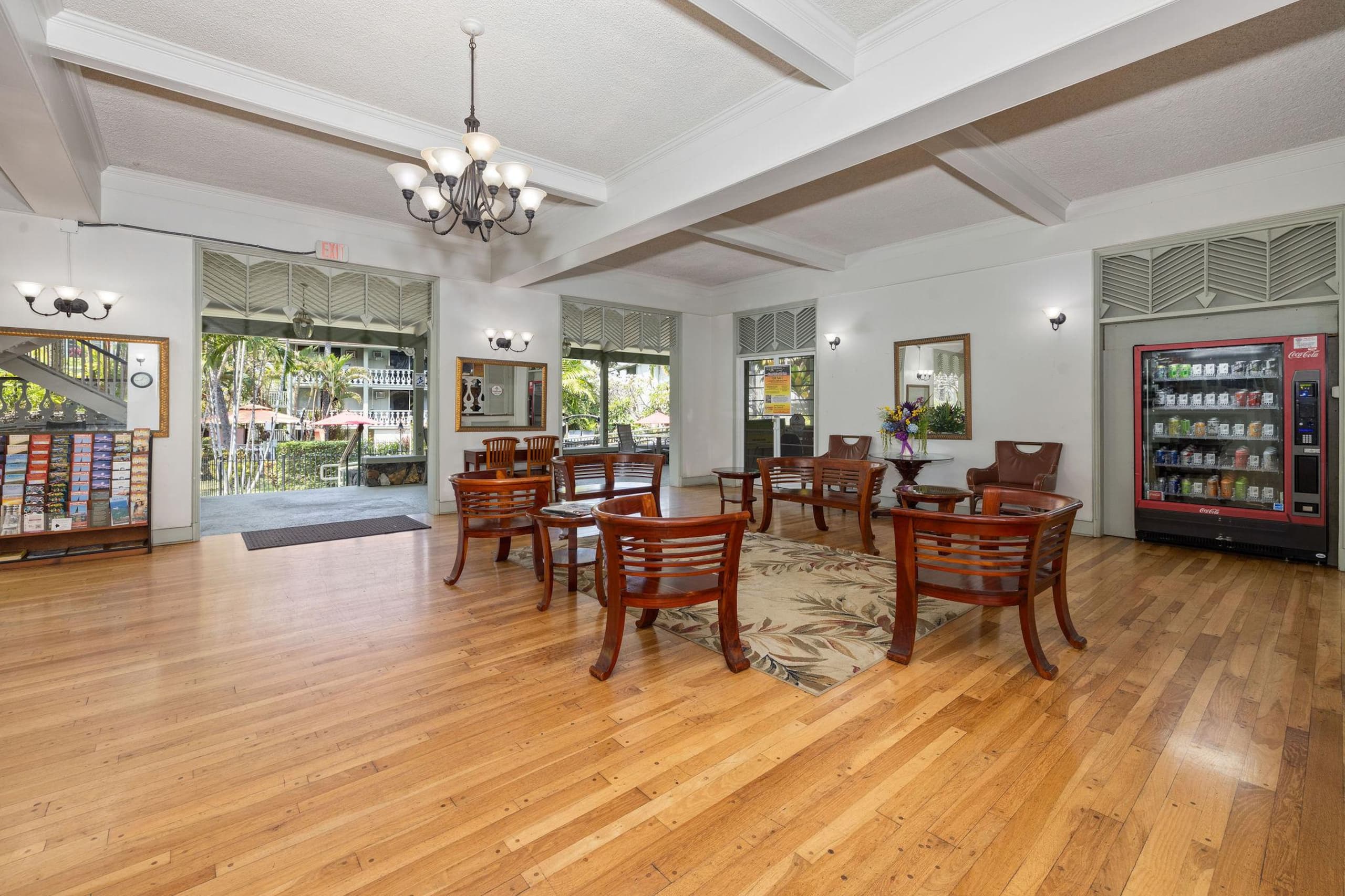 Condo in Kailua-Kona · ★4.67 · 1 bedroom · 2 beds · 1 private bath - Image 26