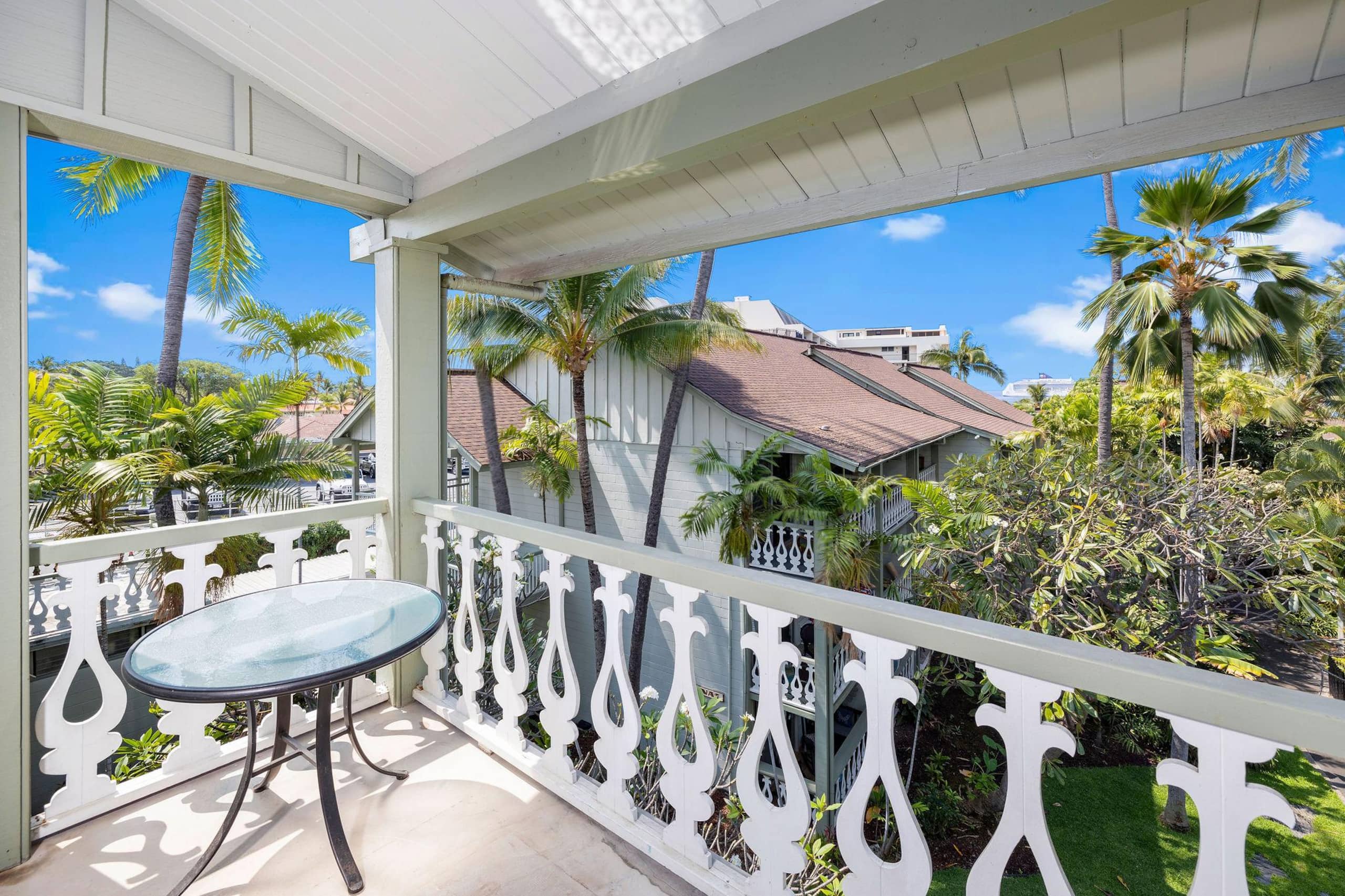 Condo in Kailua-Kona · ★4.67 · 1 bedroom · 2 beds · 1 private bath - Image 16
