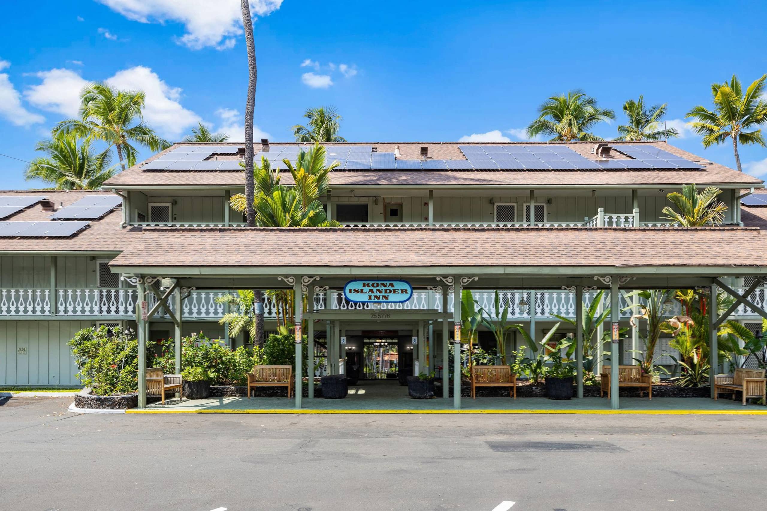 Condo in Kailua-Kona · ★4.67 · 1 bedroom · 2 beds · 1 private bath - Image 38