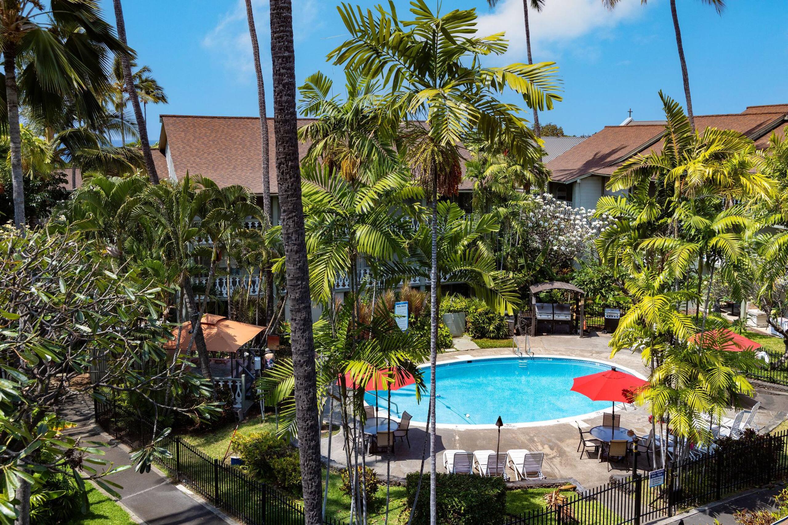 Condo in Kailua-Kona · ★4.67 · 1 bedroom · 2 beds · 1 private bath - Image 36